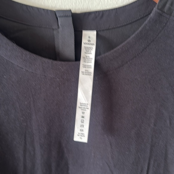 Lululemon Love to Layer Shirt 8 Black - Picture 6 of 8